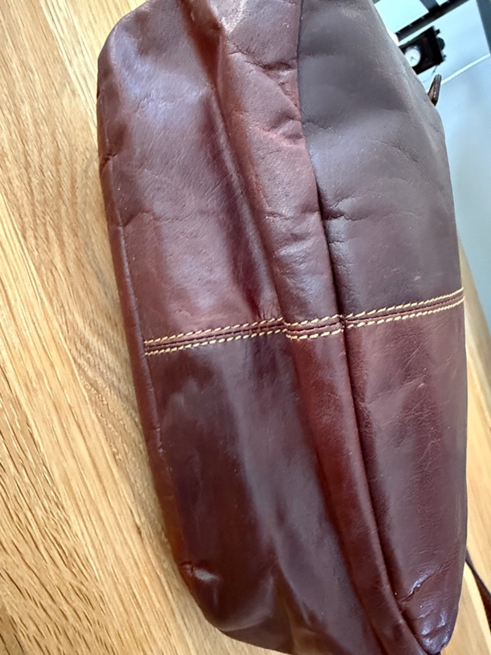 Jack Georges Voyager Horseshoe Crossbody Bag, Hand Stained Leather - Picture 9 of 13